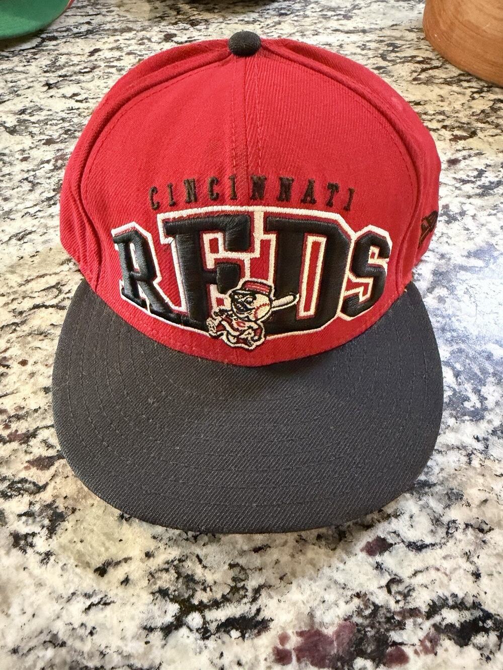 New Era 59FIFTY Cincinnati Reds MLB Fitted Cap Hat Red/Black Size 7 3/8